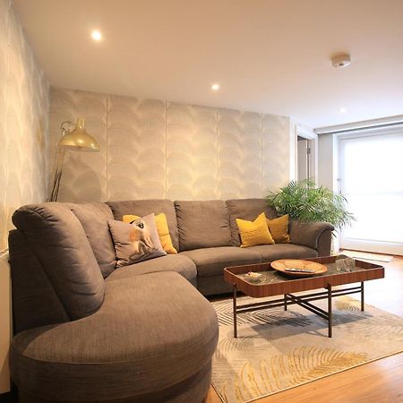 Streamside Apartment Yeovil Exterior foto