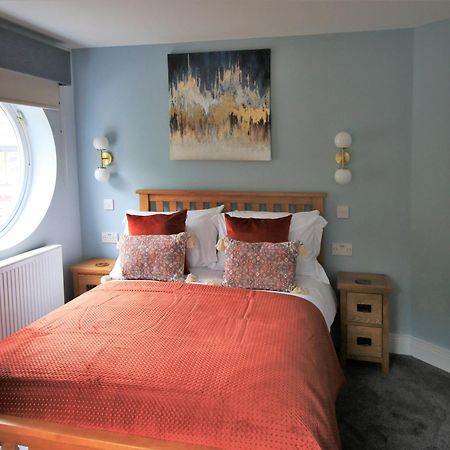 Streamside Apartment Yeovil Exterior foto