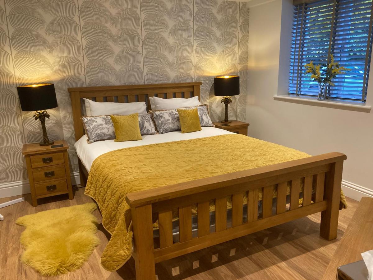 Streamside Apartment Yeovil Exterior foto
